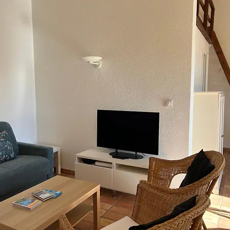 Apartment Cote Colline A Valcros