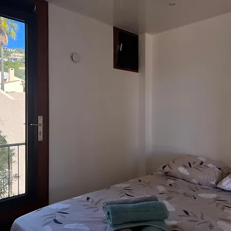 Apartment Cote Colline A Valcros