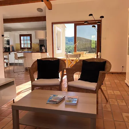 Cote Colline A Valcros Apartment *